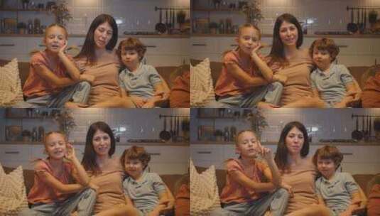 母亲和孩子一起看电视高清在线视频素材下载