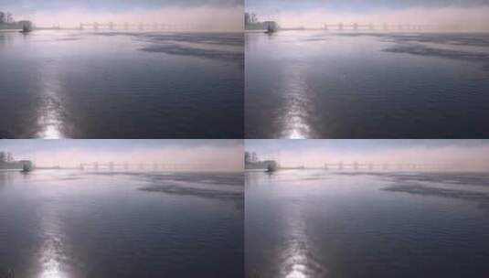 雾蒙蒙的密西西比河高清在线视频素材下载
