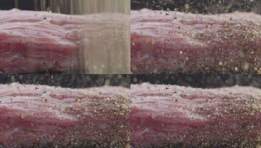 2K新鲜的牛肉洒上调料高清在线视频素材下载