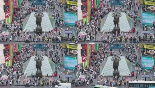 长沙司门口步行街黄兴铜像高清在线视频素材下载