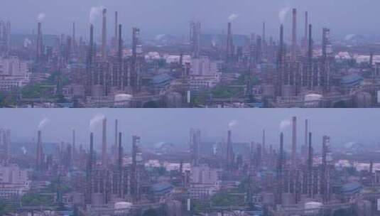 城市环保工业园化工厂烟囱和工业设备高清在线视频素材下载