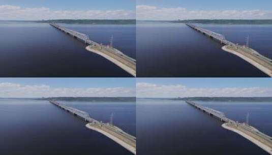 横跨河的铁路大桥高清在线视频素材下载