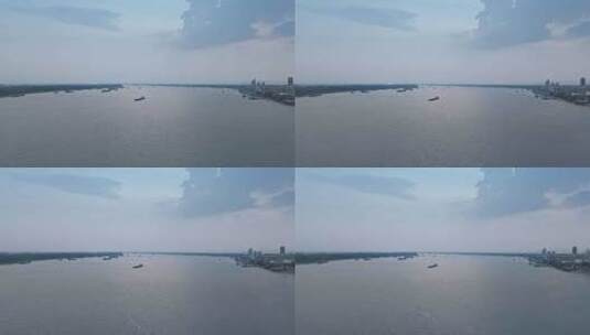 航拍安庆长江大桥与海运集装箱货轮高清在线视频素材下载