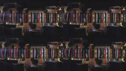 航拍欢乐谷广场长廊景观设计夜景灯光秀高清在线视频素材下载