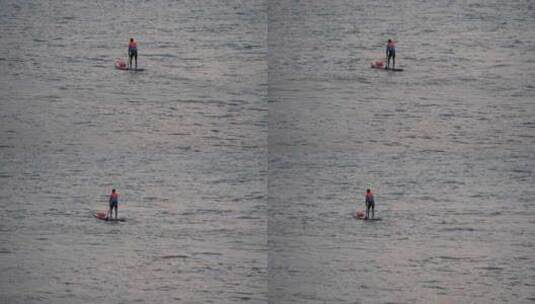 长江上桨板运动健身冲浪的人高清在线视频素材下载