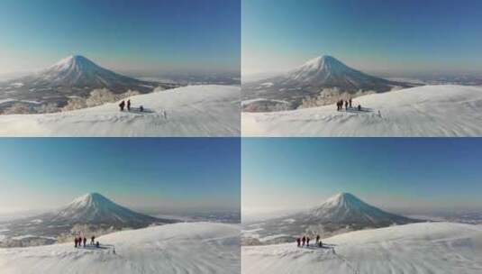 在雪山准备滑雪的人高清在线视频素材下载