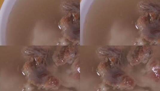 切猪皮碎制作肉皮冻水晶肘子高清在线视频素材下载