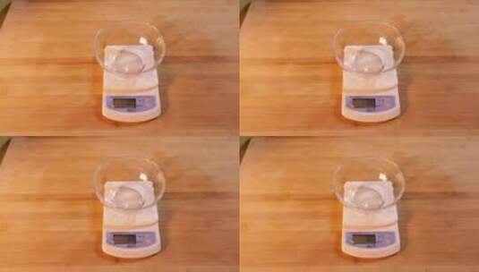 玻璃碗厨房秤称豆芽重量高清在线视频素材下载