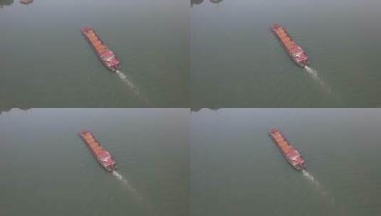 江上运沙船航拍高清在线视频素材下载