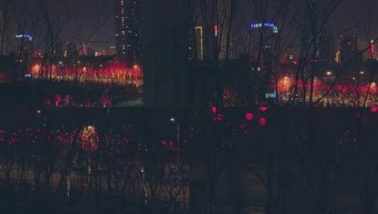 城市夜景红灯笼树风景4K视频素材高清在线视频素材下载