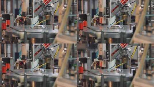 生产小零件适配器盖尖垫圈自动工厂线高清在线视频素材下载