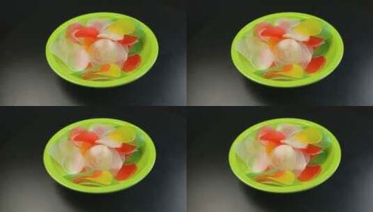 美食食物彩色虾片高清在线视频素材下载