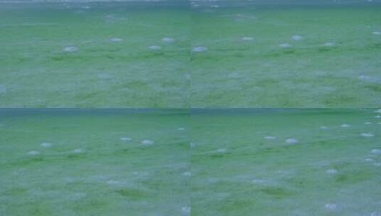 青海格尔木察尔汗盐湖旅游景区盐田湖水风光高清在线视频素材下载