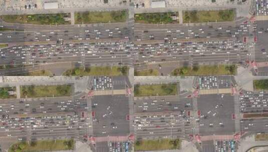 4K俯拍城市大道交通高清在线视频素材下载