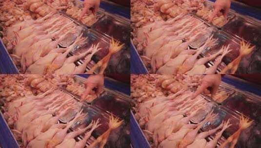 市场超市售卖整鸡 (1)高清在线视频素材下载