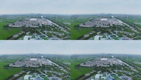 上海世茂精灵之城主题乐园高档别墅区高清在线视频素材下载