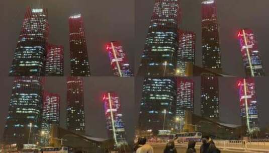 北京大雪望京打工人下班街拍高清在线视频素材下载