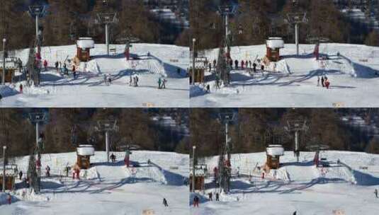 座椅升降台和滑雪者高清在线视频素材下载