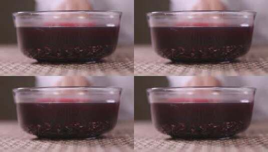 富含花青素的紫米粥高清在线视频素材下载
