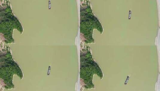 珠江水域西江船只俯拍航拍高清在线视频素材下载