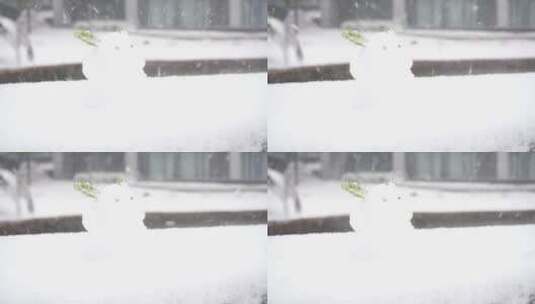 雪地里的雪人高清在线视频素材下载