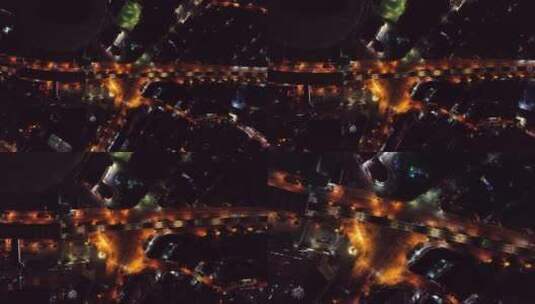 俯拍城市马路夜景高清在线视频素材下载