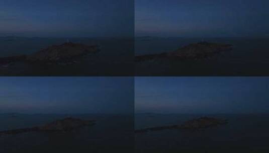 夜晚大海灯塔海上指明灯海岛指引灯海洋灯塔高清在线视频素材下载