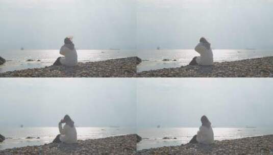 独自一人坐在海边高清在线视频素材下载