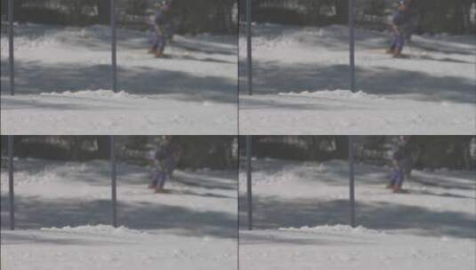 滑雪运动员跑下坡道高清在线视频素材下载