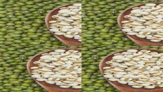 红豆绿豆薏米五谷杂粮组合熬粥食材4k高清在线视频素材下载