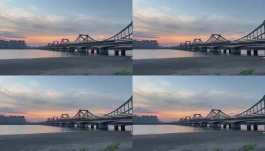 傍晚高铁驶过杭州钱塘江上钱江二桥高清在线视频素材下载