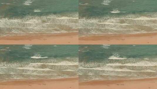 自然风光俯拍海浪拍打沙滩高清在线视频素材下载
