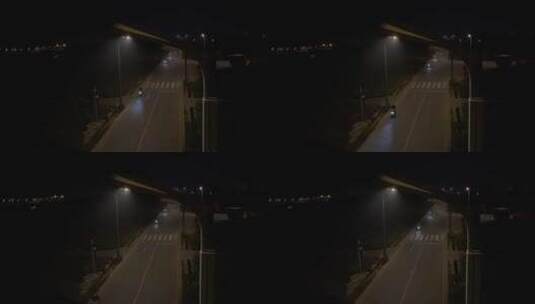 夜晚路灯马路车流电动车高清在线视频素材下载