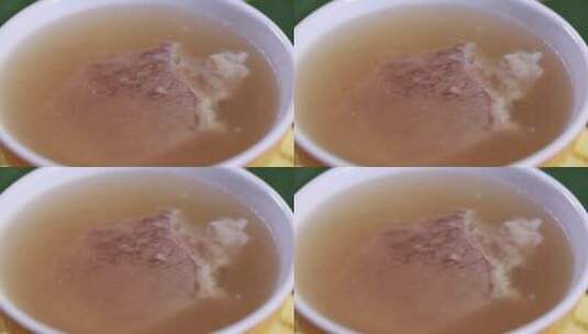 养生肉汤浓汤煲汤 (4)高清在线视频素材下载