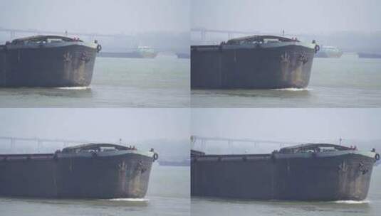 长江中航行的巨型货轮高清在线视频素材下载
