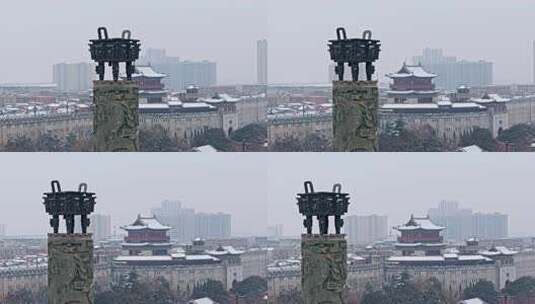 航拍洛阳丽景门雪景高清在线视频素材下载