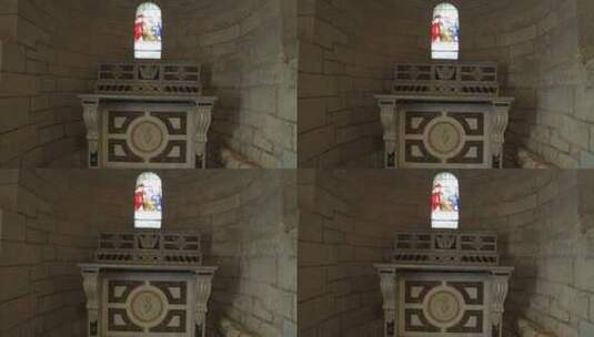 教堂彩色窗户高清在线视频素材下载