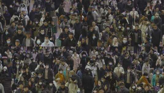 2024春运北京西站的乘客高清在线视频素材下载