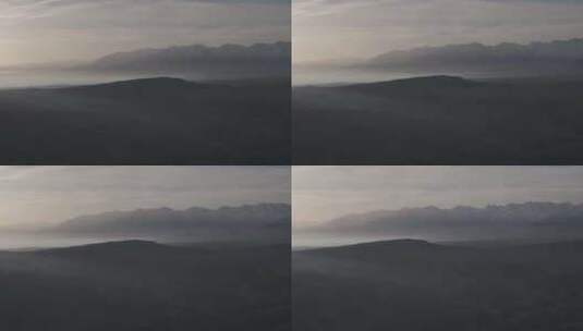 航拍7倍安吉海大峡谷远处晨雾光影高清在线视频素材下载