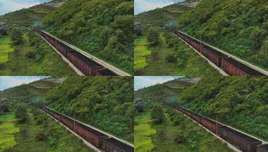4K-航拍运输煤炭的火车高清在线视频素材下载