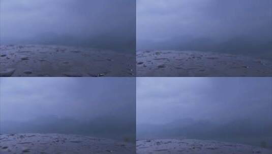 城市航拍 从地面摇到都江堰建筑群 雨景高清在线视频素材下载
