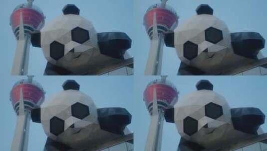 成都旅游点339熊猫爬楼电视塔电梯高清在线视频素材下载