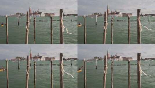威尼斯海面上乘船观光的游客高清在线视频素材下载