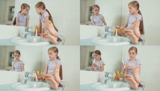 小女孩坐在水池上对着镜子刷牙高清在线视频素材下载
