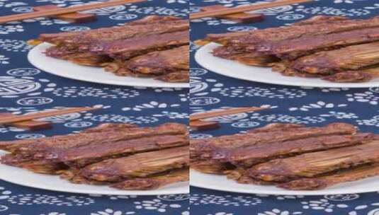 五香卤鸭翅美食4k竖版实拍高清在线视频素材下载