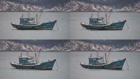 落雪之后威海湾里的渔船高清在线视频素材下载