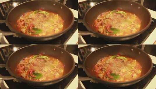红汤牛肉锅番茄牛腩制作高清在线视频素材下载