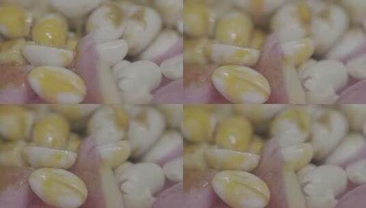 红心萝卜花生米制作LOG高清在线视频素材下载