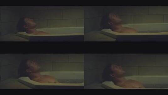 男士在浴室洗澡高清在线视频素材下载