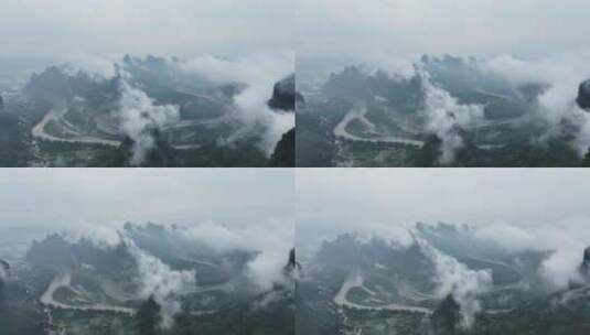 云雾缭绕的桂林山水漓江早晨云海高清在线视频素材下载